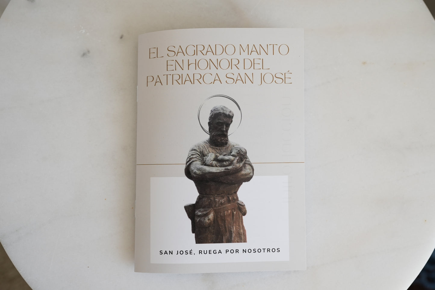 El Sagrado Manto en Honor del Patricia San José